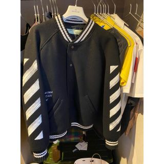 Off-White(スタジャン)のフリマアイテム一覧 Off-White(スタジャン)のフリマアイテム一覧