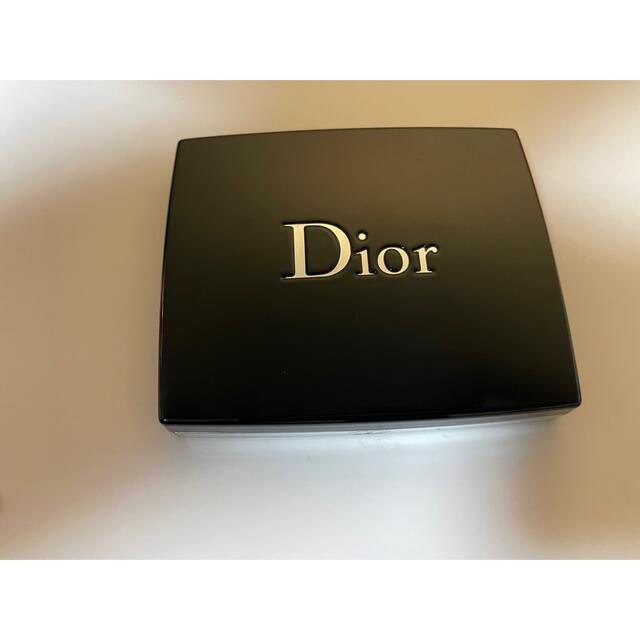Dior サンククルールクチュール 879 ルージュトラファルガー
