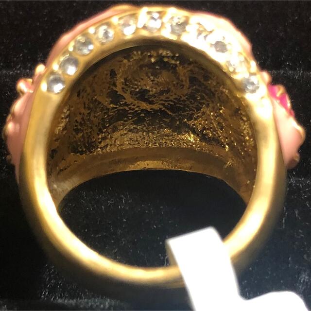 【 新品　送料無料　】指輪　18号　薔薇リング レディースのアクセサリー(リング(指輪))の商品写真