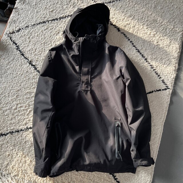 volcom(ボルコム)のVOLCOMボルコム BRIGHTON PULLOVER JKT 最終値下げ スポーツ/アウトドアのスノーボード(ウエア/装備)の商品写真