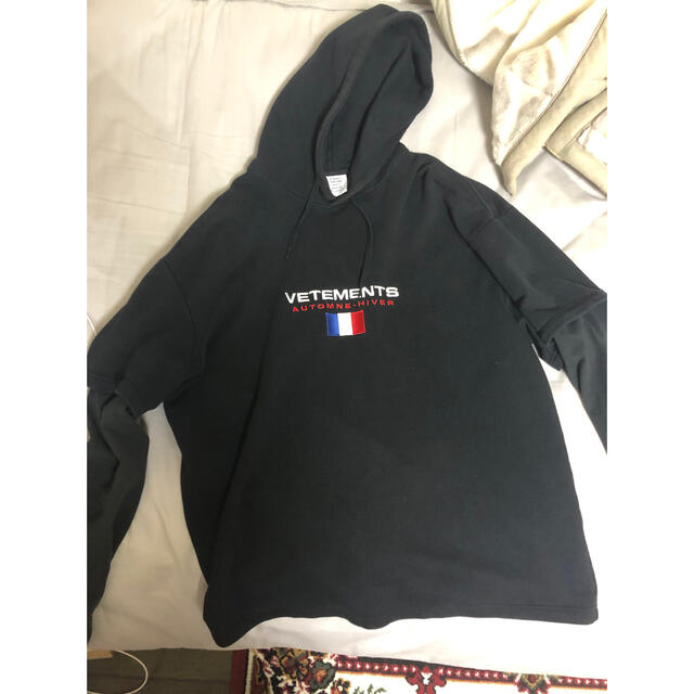 メンズvetements  パーカー