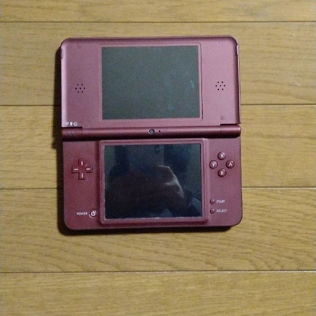 ニンテンドーDS(ニンテンドーDS)のNintendo DS I LL エンタメ/ホビーのゲームソフト/ゲーム機本体(携帯用ゲーム機本体)の商品写真