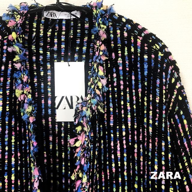 ZARA(ザラ)の【ZARA】マルチカラー フライフロント 3Dニットジャケット タグ付き未使用 レディースのジャケット/アウター(ノーカラージャケット)の商品写真