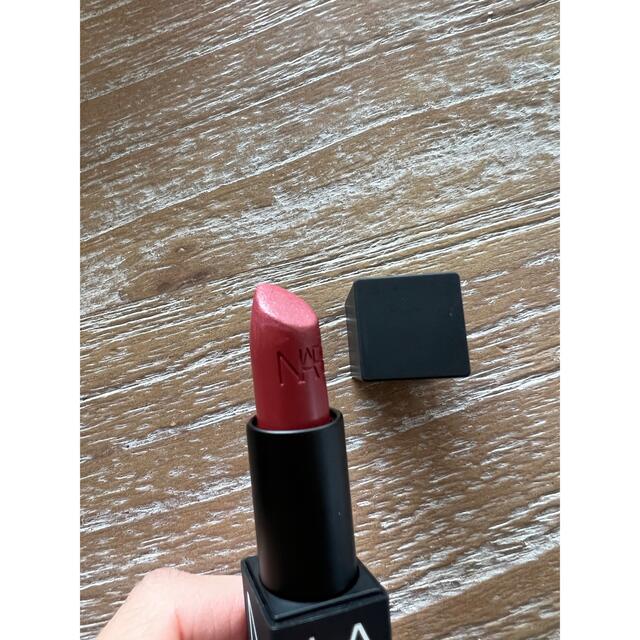 NARS(ナーズ)のnars リップスティック　サテン　2917 コスメ/美容のベースメイク/化粧品(口紅)の商品写真