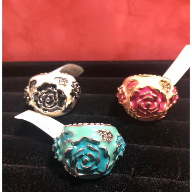 【 新品　送料無料　】指輪　18号　薔薇　ローズリング レディースのアクセサリー(リング(指輪))の商品写真
