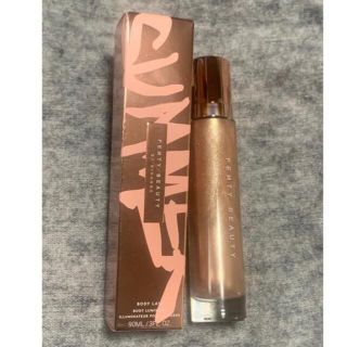 セフォラ(Sephora)のFenty Beauty Body Lava ボディールミナイザー(ボディクリーム)