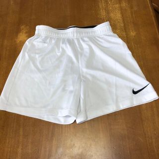 ナイキ(NIKE)のナイキ　ホワイト　カラー　ドライ　フィット　ショウト　パンツ(ショートパンツ)