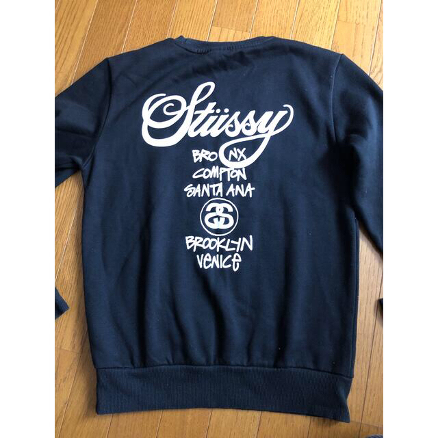 STUSSY(ステューシー)のステューシートレーナーL レディースのトップス(トレーナー/スウェット)の商品写真