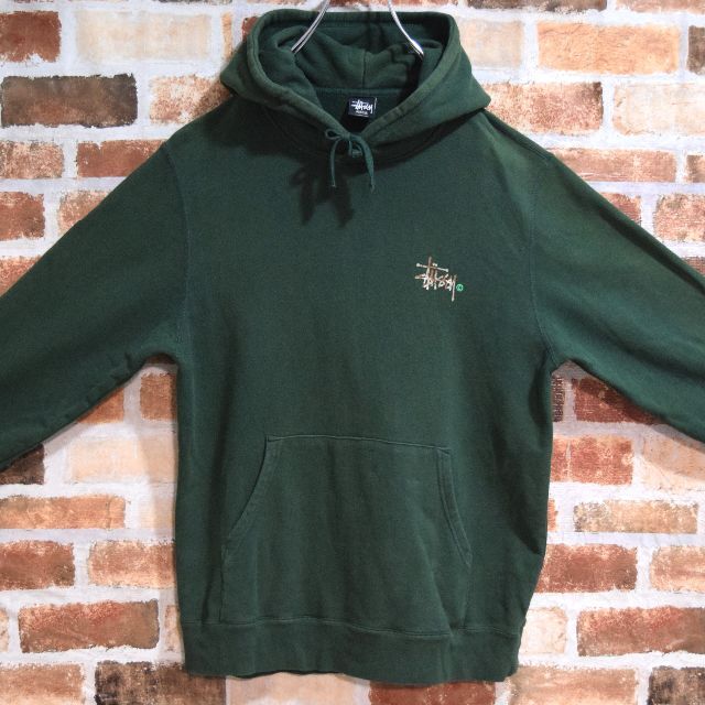 ステューシー》バックビッグロゴ グリーン Mサイズ プルオーバーパーカー ステューシー stussy パーカー グリーン サイズM