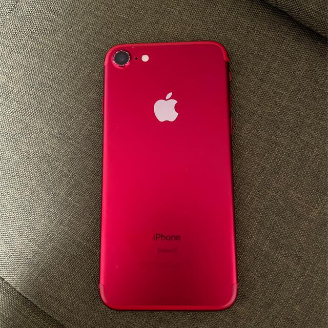 iPhone(アイフォーン)のiPhone7 RED 128GB スマホ/家電/カメラのスマートフォン/携帯電話(スマートフォン本体)の商品写真