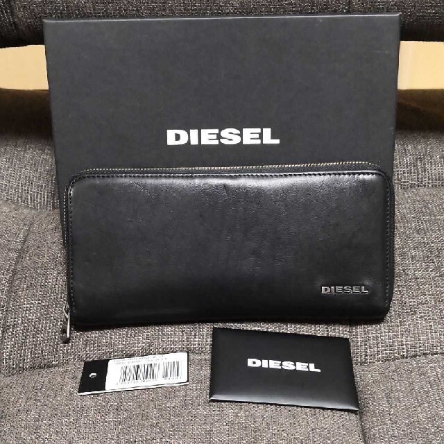 DIESEL - 【DIESEL】 長財布 (黒・黄緑)の通販 by ネマシ's shop