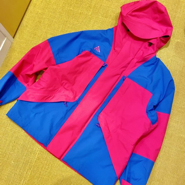 NIKE - 未使用品☆ NIKE ACG Gore-Tex プレミアム ジャケット Mサイズ