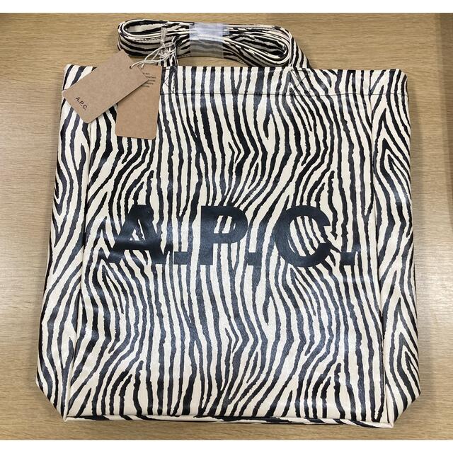 公式通販安い A.P.C. ゼブラ　Lou トートバッグ　アーペーセー　APC zebra