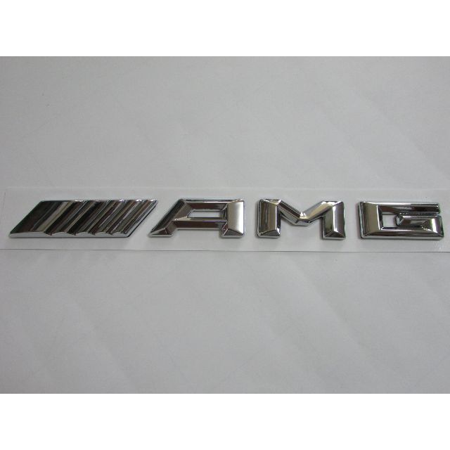 Mercedes Benz メルセデス ベンツ AMG リアエンブレムシルバー 自動車/バイクの自動車(車外アクセサリ)の商品写真