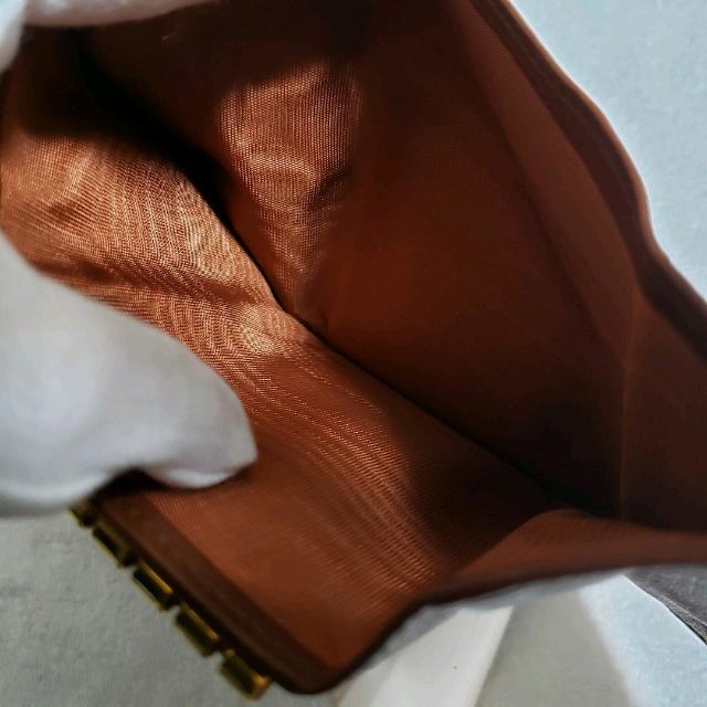 Salvatore Ferragamo(サルヴァトーレフェラガモ)のSalvatore Ferragamo  ６連キーケース 札入れ ブラウン レディースのファッション小物(キーケース)の商品写真