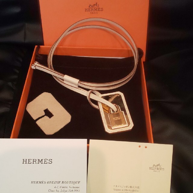 Hermes(エルメス)のエルメス オーケリー ネックレス GM ナタ レディースのアクセサリー(ネックレス)の商品写真