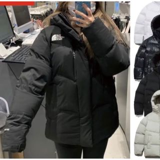 THE NORTH FACE - レアモデル☆新品タグ付き☆THE NORTH FACEダウン THE NORTH FACE - レアモデル☆新品タグ付き☆THE NORTH FACEダウン