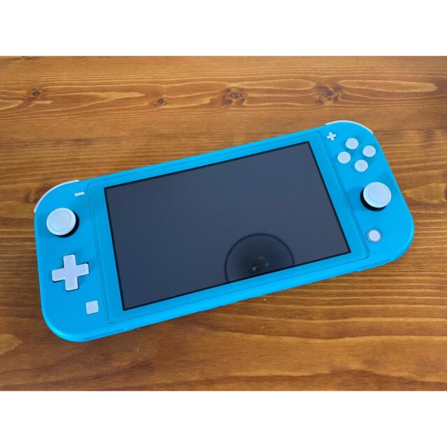 Nintendo Switch(ニンテンドースイッチ)のNintendo Switch LITE あつまれどうぶつの森セット エンタメ/ホビーのゲームソフト/ゲーム機本体(携帯用ゲーム機本体)の商品写真