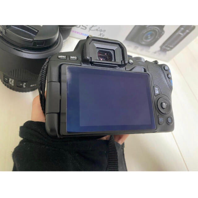 Canon EOS Kiss X9 ダブルズームキット ブラック