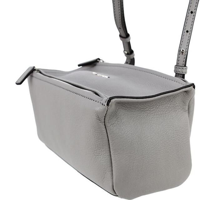 GIVENCHY - GIVENCHY ショルダーバッグ レディース 新品 パンドラ 158447 GIVENCHY - GIVENCHY ショルダーバッグ レディース 新品 パンドラ 158447