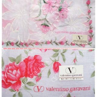 ヴァレンティノガラヴァーニ(valentino garavani)の2枚！ヴァレンティノ◆赤とピンクの薔薇♪未使用ハンカチ/バラ/ローズ/レッド(ハンカチ)