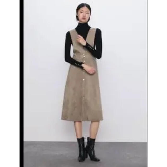 ZARA(ザラ)のZARA フェイクスエードワンピース　ジャンスカ レディースのワンピース(ロングワンピース/マキシワンピース)の商品写真