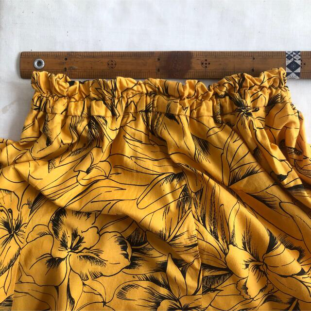 M,L レディース ロングスカート イエロー レディースのスカート(ロングスカート)の商品写真