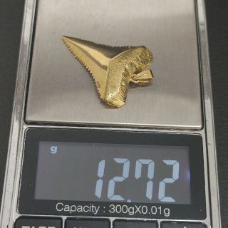 ☆K18 ペンダント ネックレス shark tooth サメの歯 18金の通販 by 