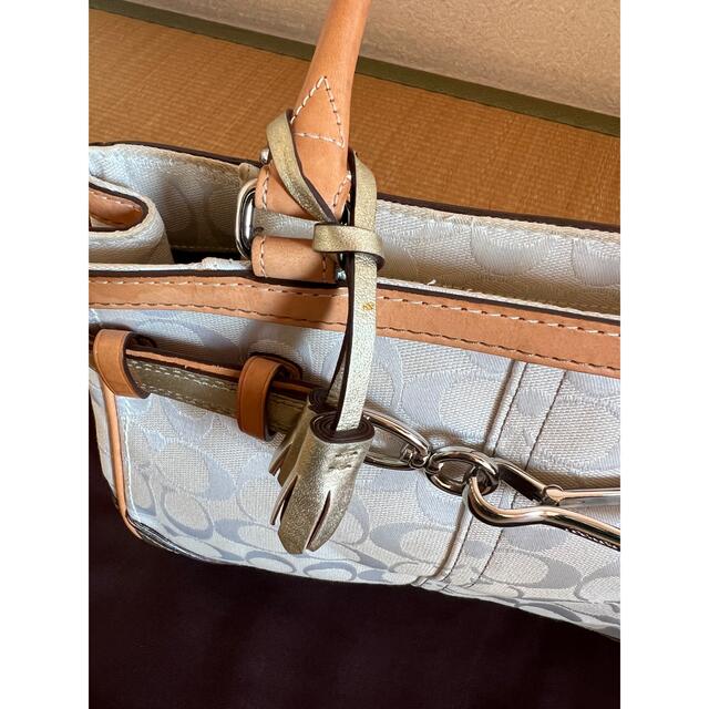 COACH(コーチ)のCOACH ハンドバッグ レディースのバッグ(ハンドバッグ)の商品写真