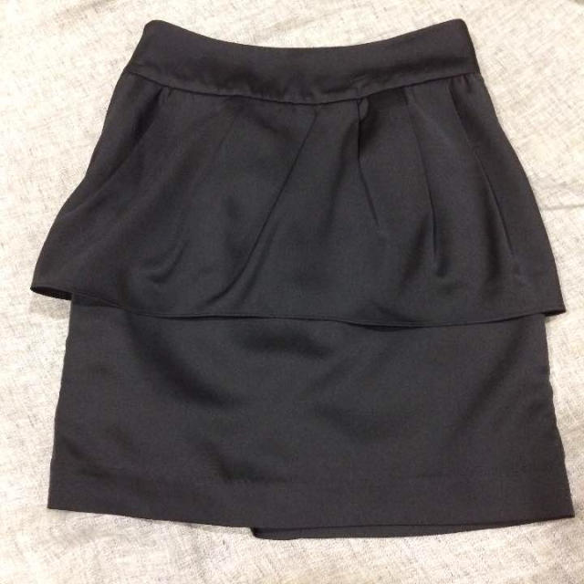 MERCURYDUO(マーキュリーデュオ)のマーキュリーデュオ ペプラムスカート レディースのスカート(ミニスカート)の商品写真