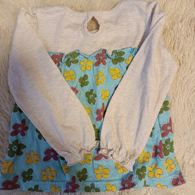 花柄チュニック♥トップス　女のコ　100サイズ キッズ/ベビー/マタニティのキッズ服女の子用(90cm~)(Tシャツ/カットソー)の商品写真