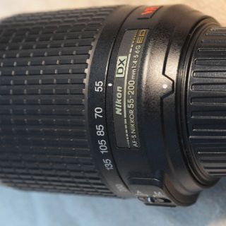 ニコン(Nikon)のニコンAF-S DX VR 55-200mm f/4-5.6G IF-ED(レンズ(ズーム))