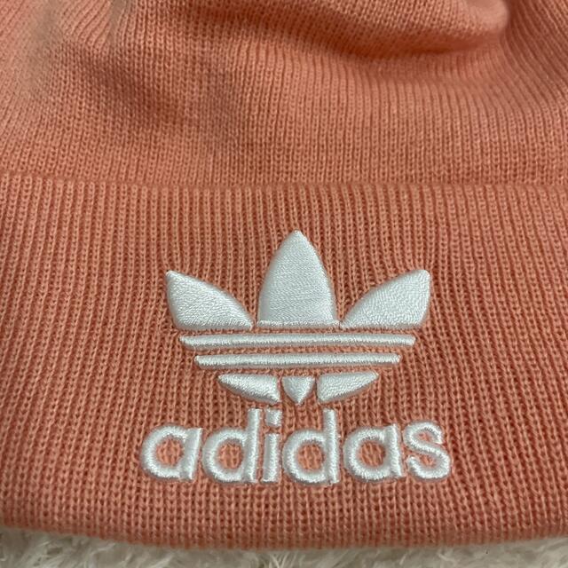 adidas(アディダス)のadidasニット帽 レディースの帽子(ニット帽/ビーニー)の商品写真