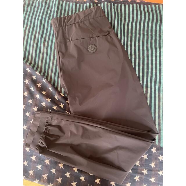 MONCLER(モンクレール)の新品MONCLERナイロンパンツ黒46 メンズのパンツ(その他)の商品写真