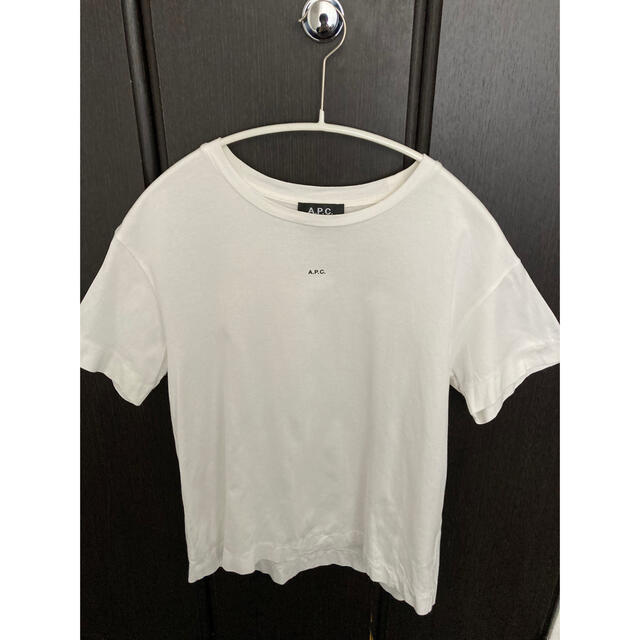 A.P.C(アーペーセー)のA.P.C. Tシャツ　ホワイト レディースのトップス(Tシャツ(半袖/袖なし))の商品写真