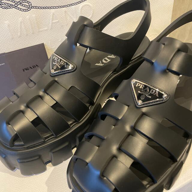 PRADA - プラダ 新作 完売 フォームラバー サンダルの通販 by cozy