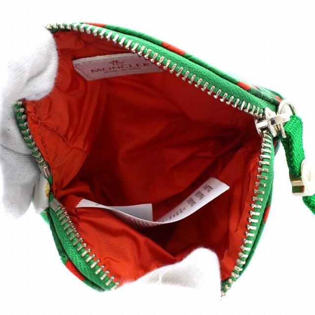 MONCLER(モンクレール)のモンクレール BEAUTY CASE 化粧ポーチ ドット ナイロン 緑 赤 レディースのファッション小物(ポーチ)の商品写真