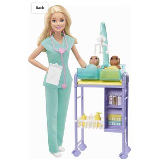 バービー(Barbie)の【日本未発売】Doctor Barbie ナースバービー人形　新品未使用(ぬいぐるみ/人形)