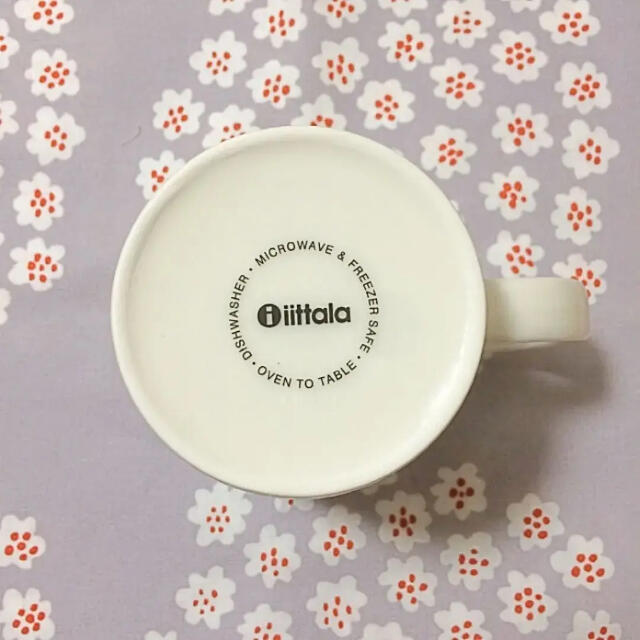 iittala(イッタラ)の♡イッタラ フルッタ マグカップ  パールグレイ フルーツ 北欧 食器 OTC インテリア/住まい/日用品のキッチン/食器(食器)の商品写真