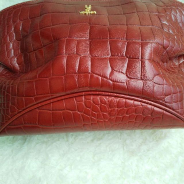 U by ungaro - U by ungaro 牛革 クロコ型押し ハンドバッグ タッセル