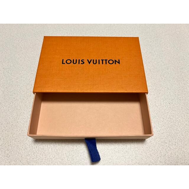 LOUIS VUITTON(ルイヴィトン)のルイヴィトン 空き箱 保存袋 レディースのバッグ(ショップ袋)の商品写真