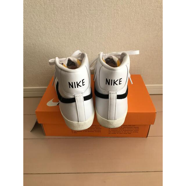 NIKE(ナイキ)のNIKE mens BLAZER MID 77 Vintage 24.5cm  レディースの靴/シューズ(スニーカー)の商品写真