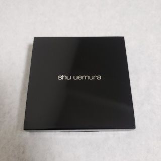 シュウウエムラ(shu uemura)のshu uemuraブロー：パレット ウォルナットブラウン／エイコーン(パウダーアイブロウ)