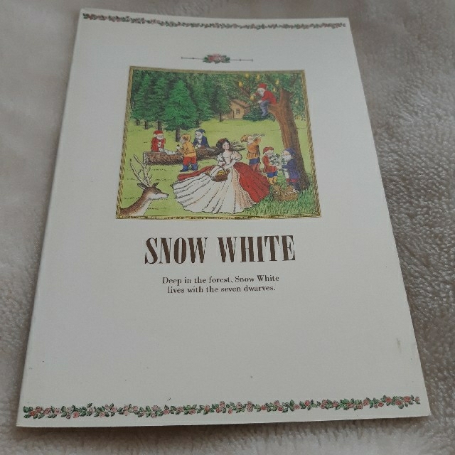 白雪姫(シラユキヒメ)のSNOW WHITE　白雪姫　スノーホワイト　ノート インテリア/住まい/日用品の文房具(ノート/メモ帳/ふせん)の商品写真