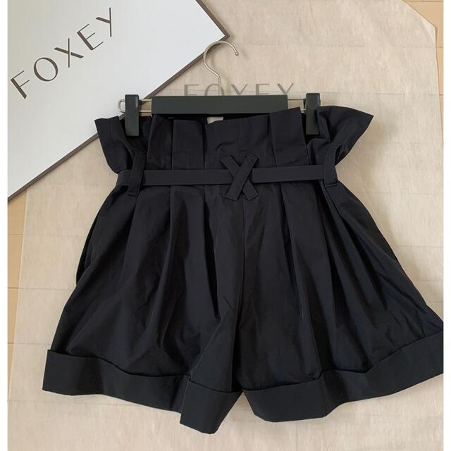 FOXEY(フォクシー)のフォクシー♡ショートパンツ♡40 レディースのパンツ(ショートパンツ)の商品写真