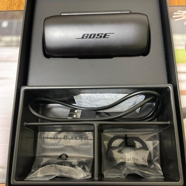 BOSE(ボーズ)のBOSEワイヤレスイヤホン スマホ/家電/カメラのオーディオ機器(ヘッドフォン/イヤフォン)の商品写真