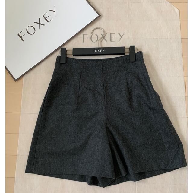 FOXEY(フォクシー)のフォクシー♡ウールショートパンツ♡38 レディースのパンツ(ショートパンツ)の商品写真