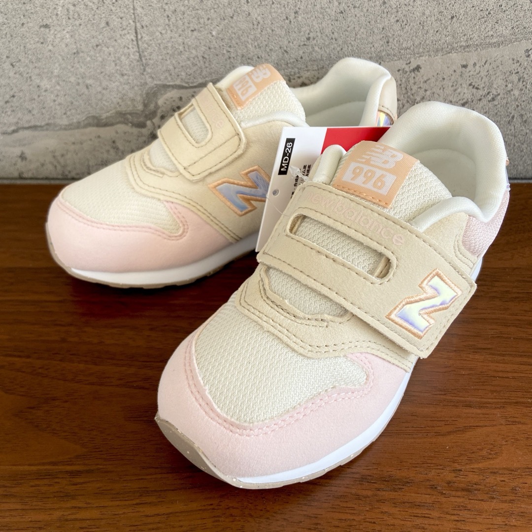 New Balance - 【新品】16.5センチ ベージュ×ピンク New Balance - 【新品】16.5センチ ベージュ×ピンク