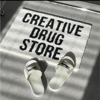 シュプリーム(Supreme)のCreative Drug Store ラグ マット(ラグ)