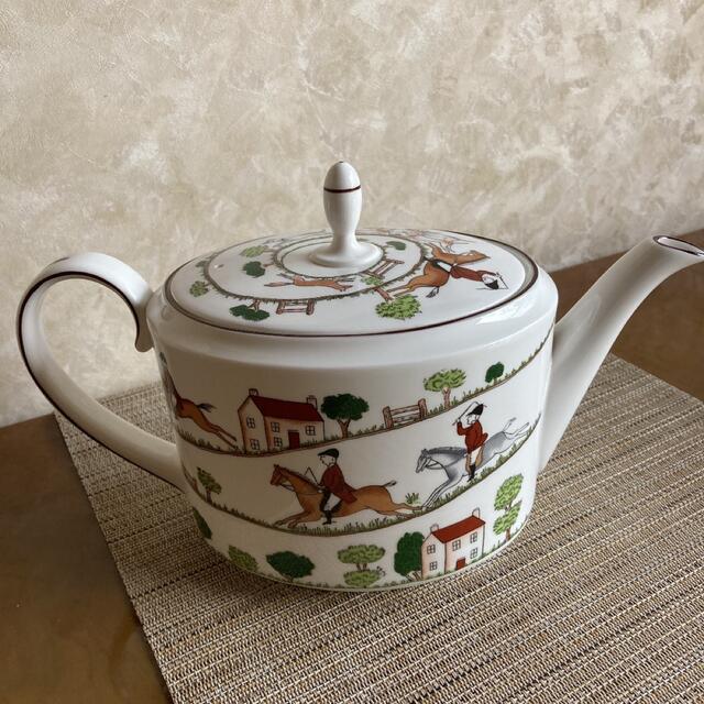 WEDGWOOD(ウェッジウッド)のウェッジウッド　ハンティングシーン　L サイズ　ティーポット 美品 インテリア/住まい/日用品のキッチン/食器(食器)の商品写真